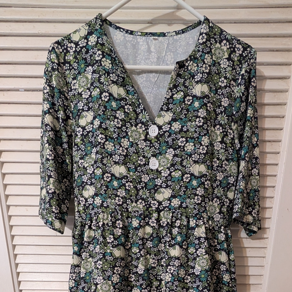 Floral V-Neck Dress